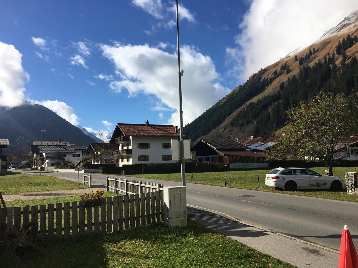 Hotel Gasthof Sonne Häselgehr Exterior foto